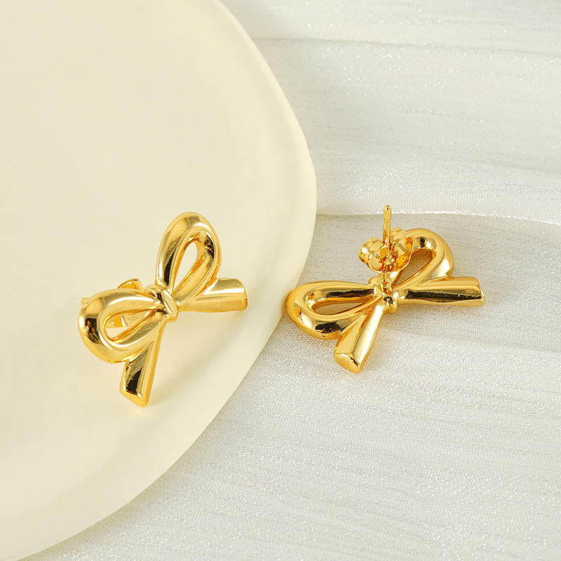 Bowknot Stud Earrings - 18K Gold Plated