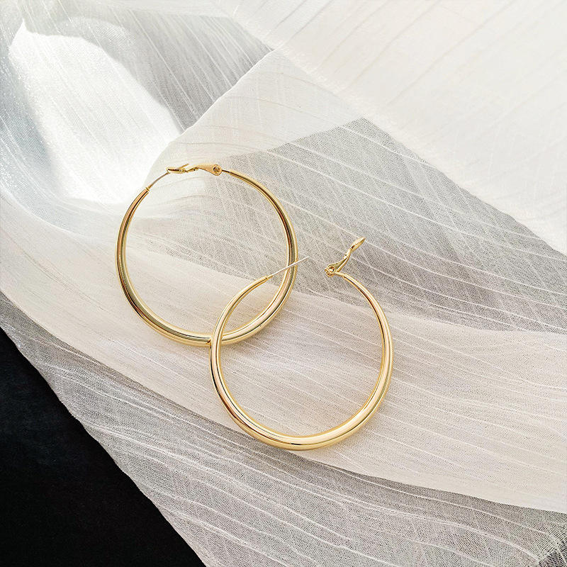 Classic Round Hoop Earrings 5cm - 18k Gold Plated
