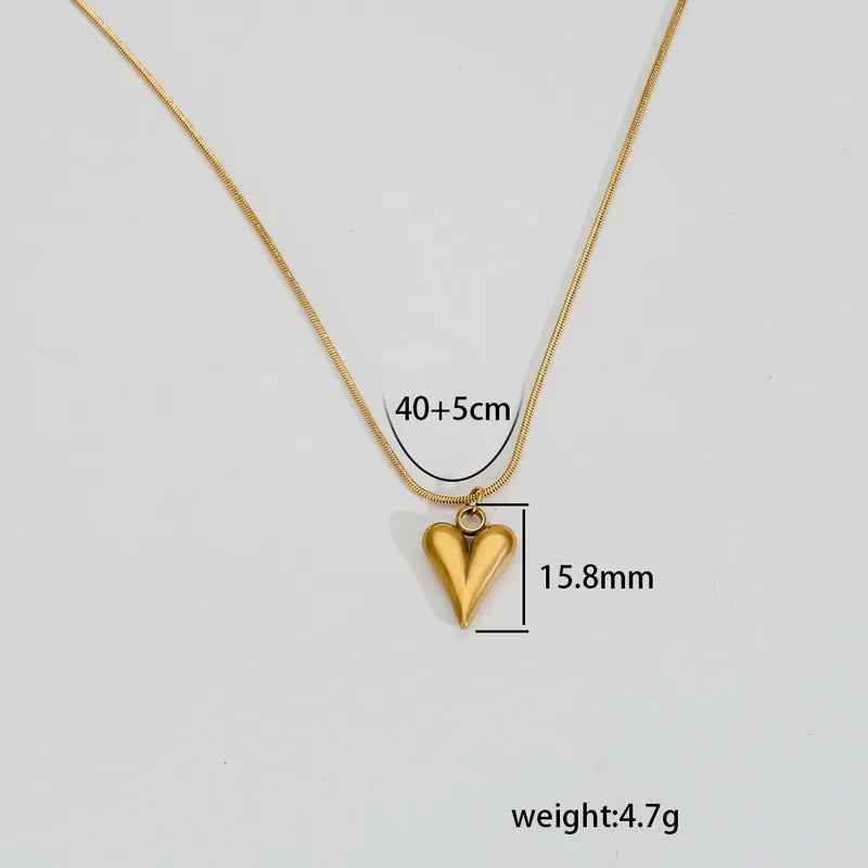 Classic Heart Gold Necklace – 18K Gold Plated