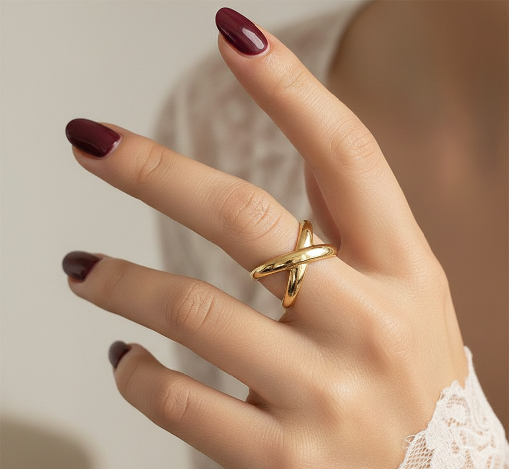 Criss Cross Shape Ring