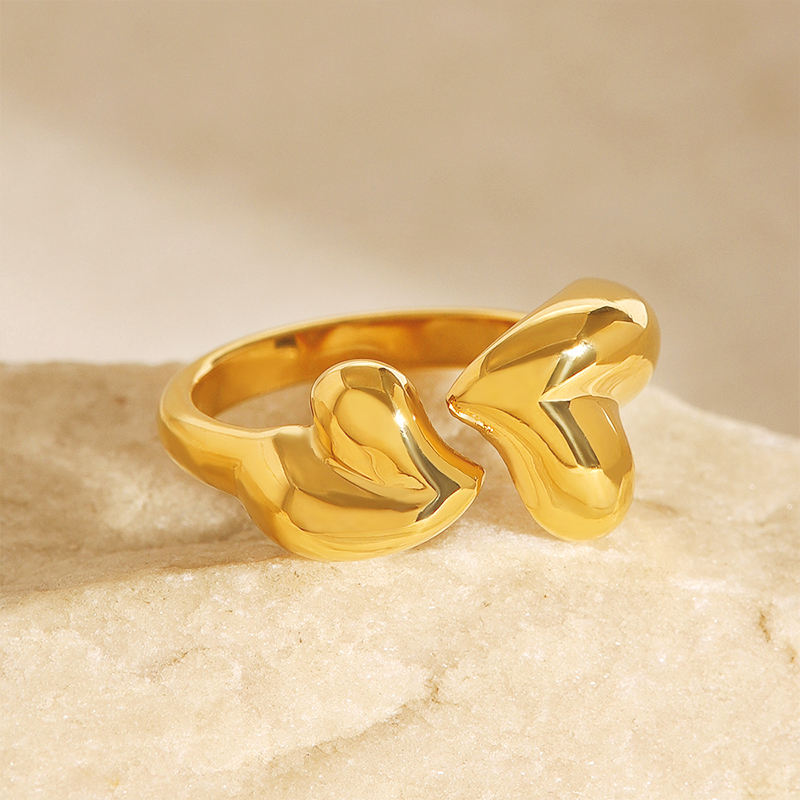Double Hearts Ring - 18K Gold plated