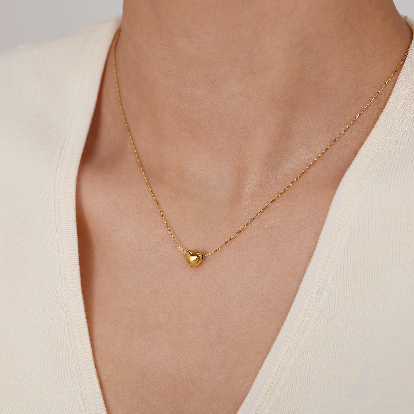 Minimal Soft Heart Necklace