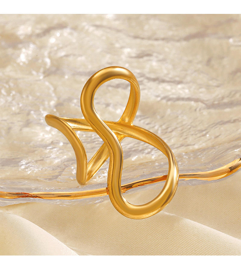 Wave Ring - 18k Gold Plated