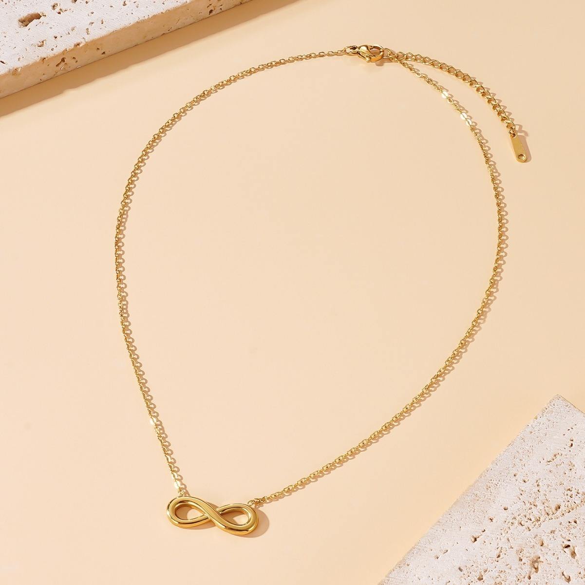 Infinite Pendant Necklace