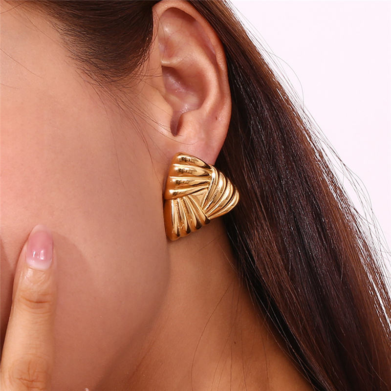 Triangle Stud Earrings - 18k Gold Plated