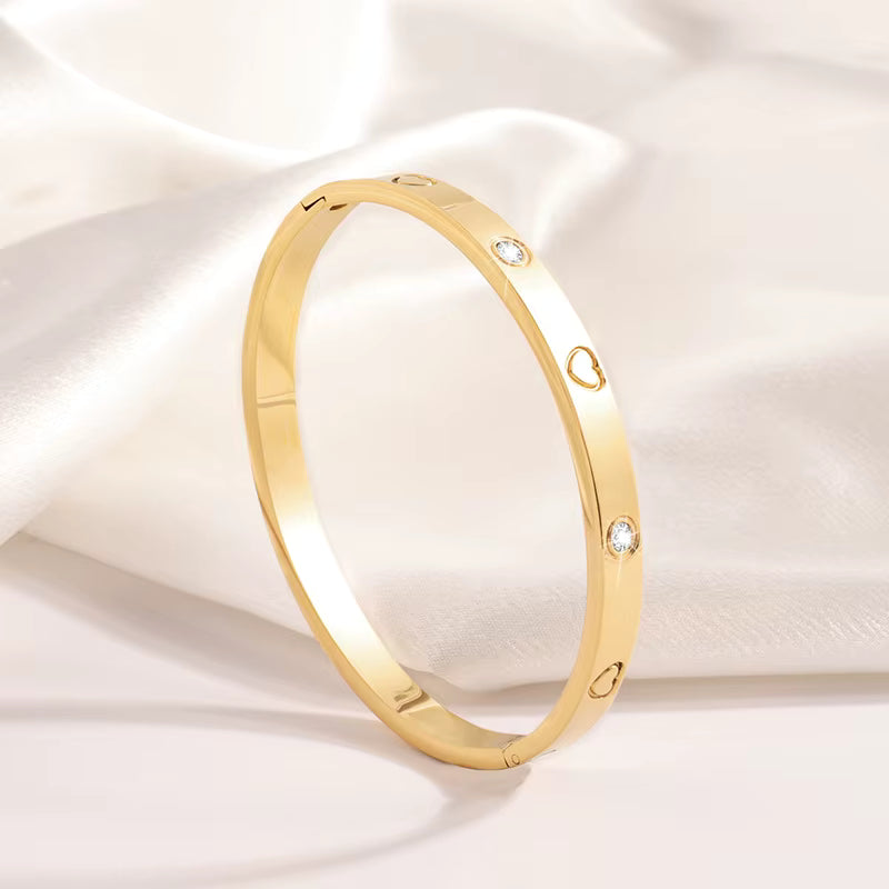 Heart CZ Bangle Bracelet