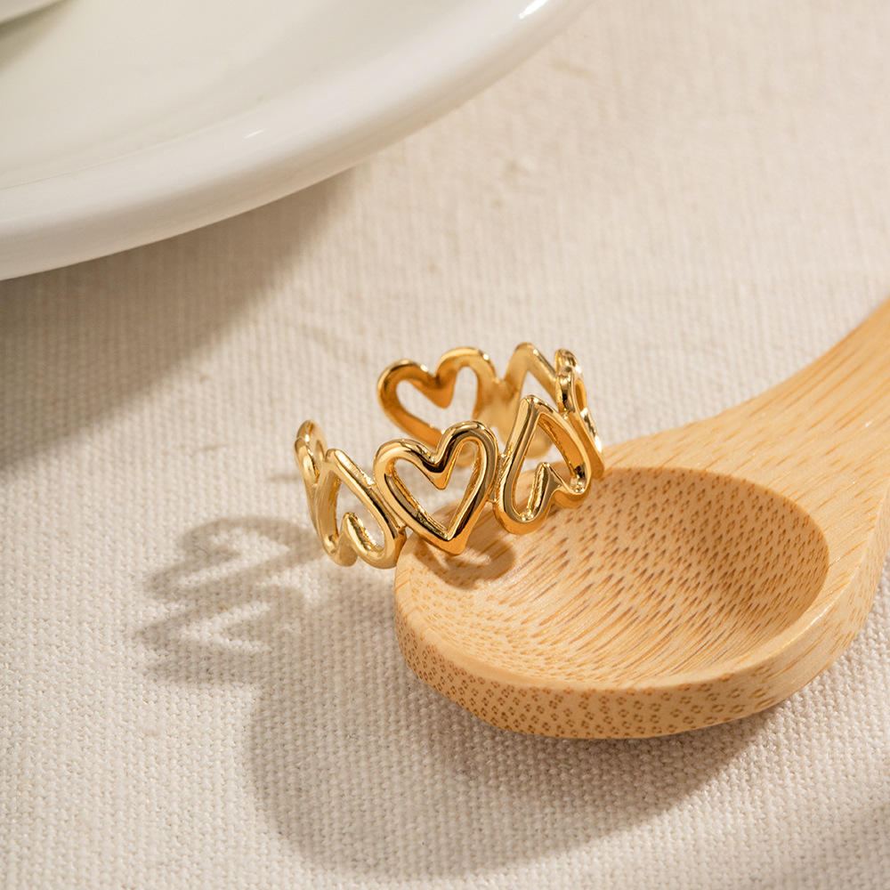 Hollow Hearts Adjustable Ring - 18K Gold Plated