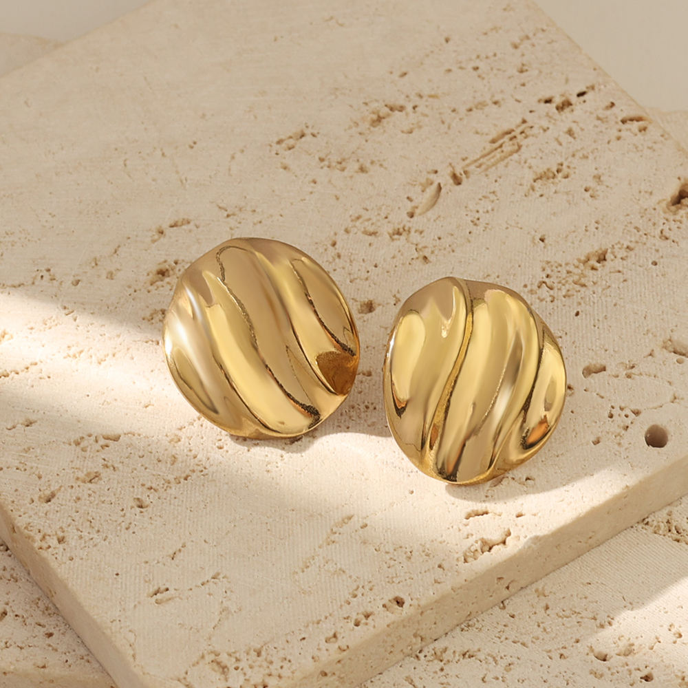 Textured Round Stud Earrings - 18k Gold Plated
