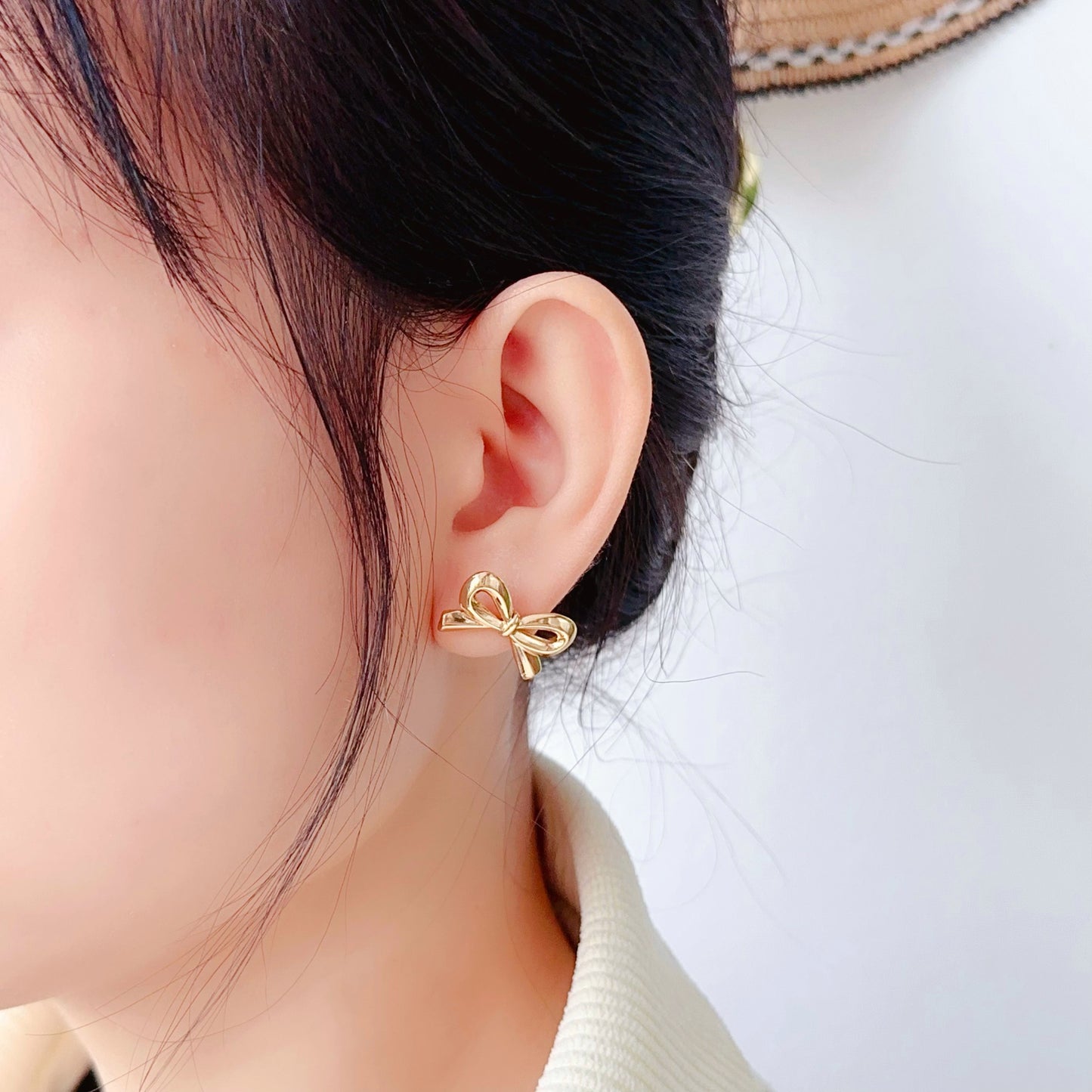 Bow knot Stud Earrings