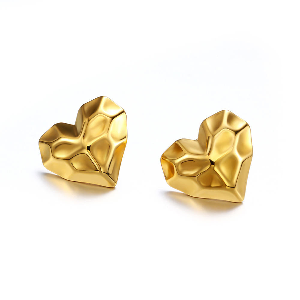 Dainty Hammer Heart Stud Earrings - 18k Gold Plated