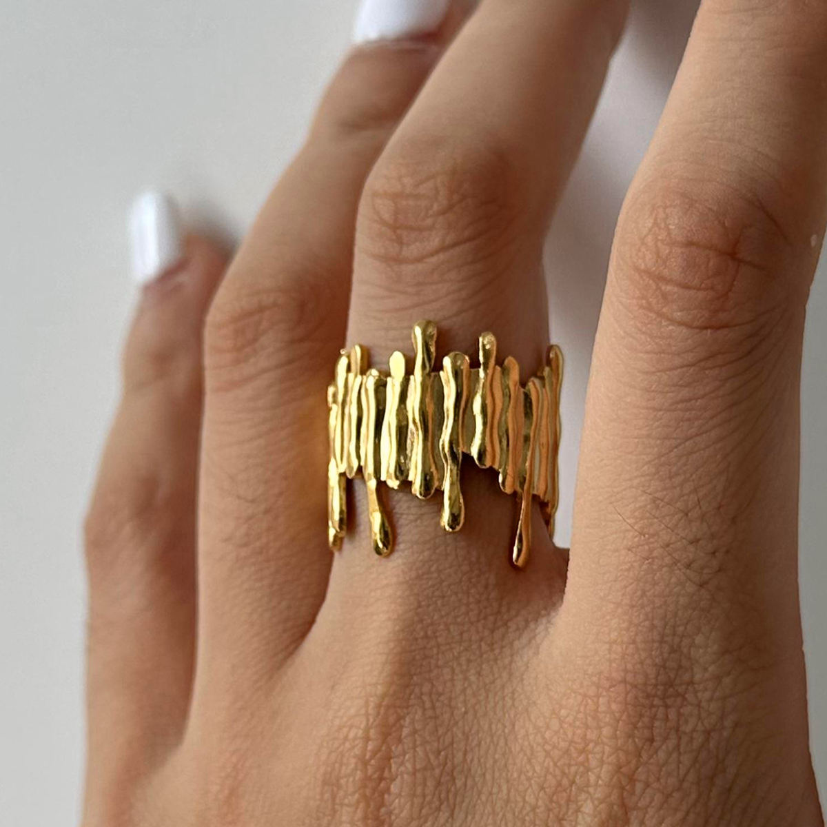 Abstract Organic Ring – 18K Gold Plated