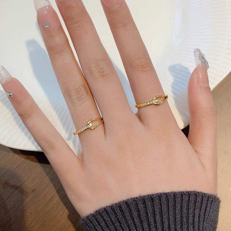 Minimal Zirconiat Ring - 18K Gold Plated