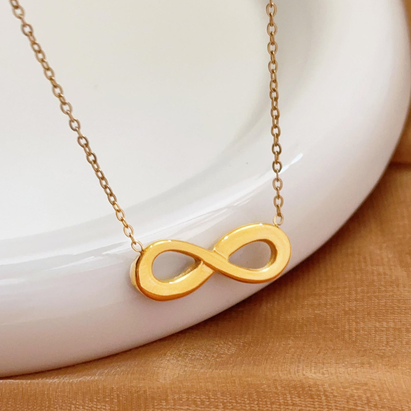 Infinite Symbol Pendant Necklace - 18K Gold Plated