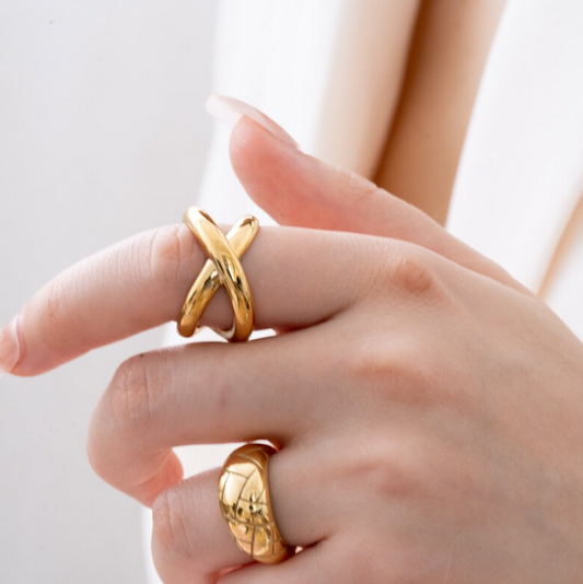 X Shape Ring – 18K Gold Plated