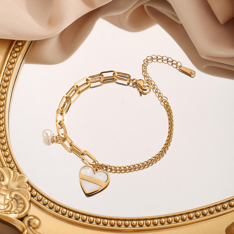 Heart Charm Bracelet - 18k Gold Plated