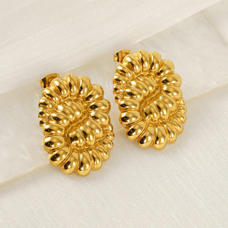 Studs - 18k Gold Plated