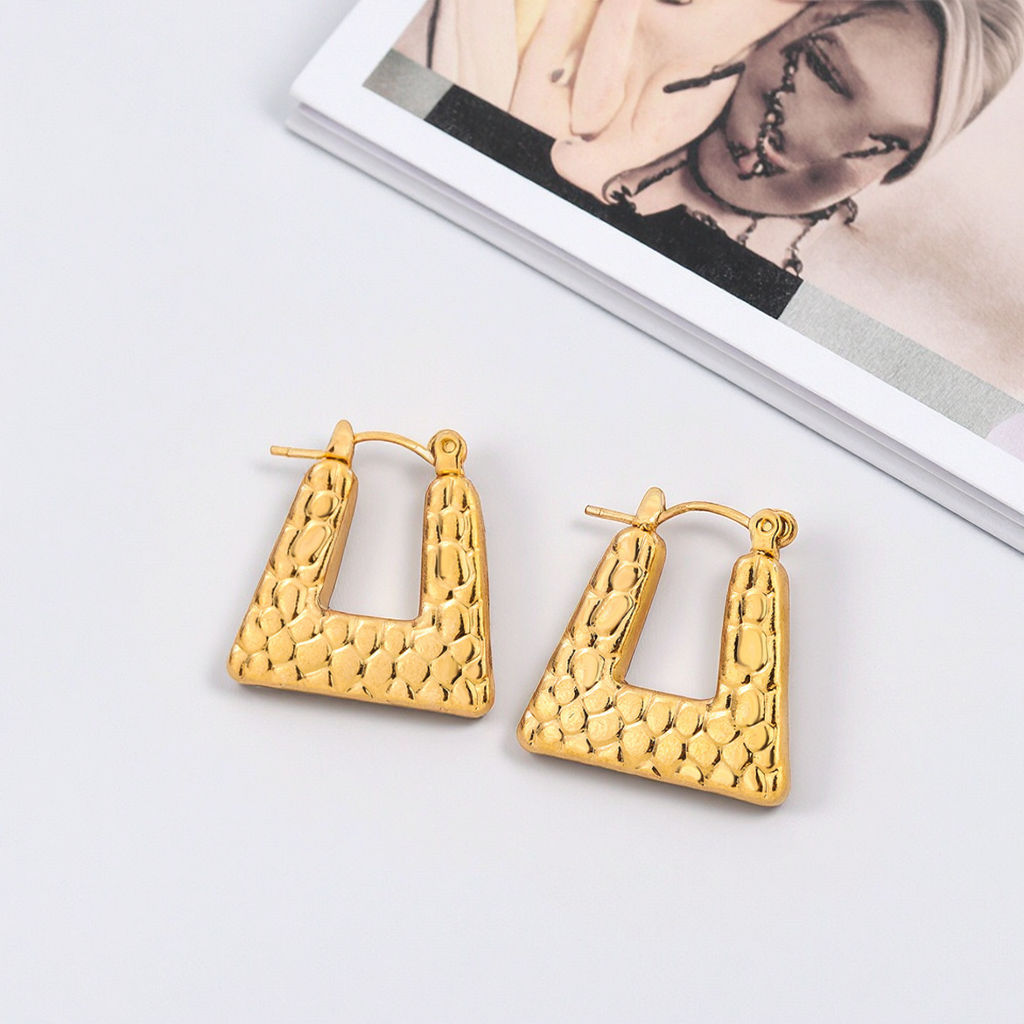 Textured Hoop Earrings - 18K Gold Plated