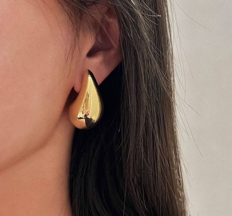 Water Drop Earring - 18k Gold Plated