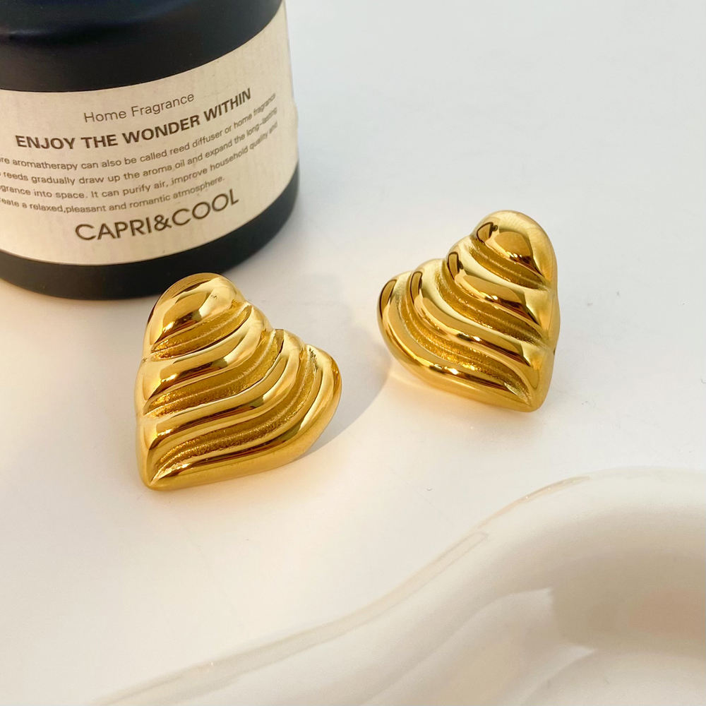 Wave Heart Stud Earrings