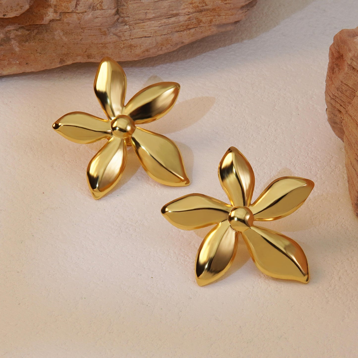 Chunky Flower Stud Earrings - 18k gold Plated