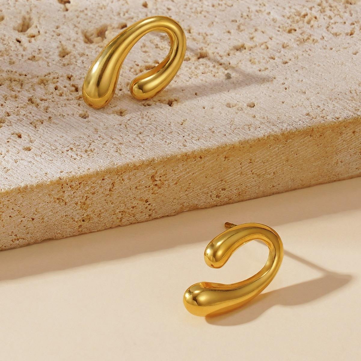 U Hoop Earrings - 18K Gold Plated