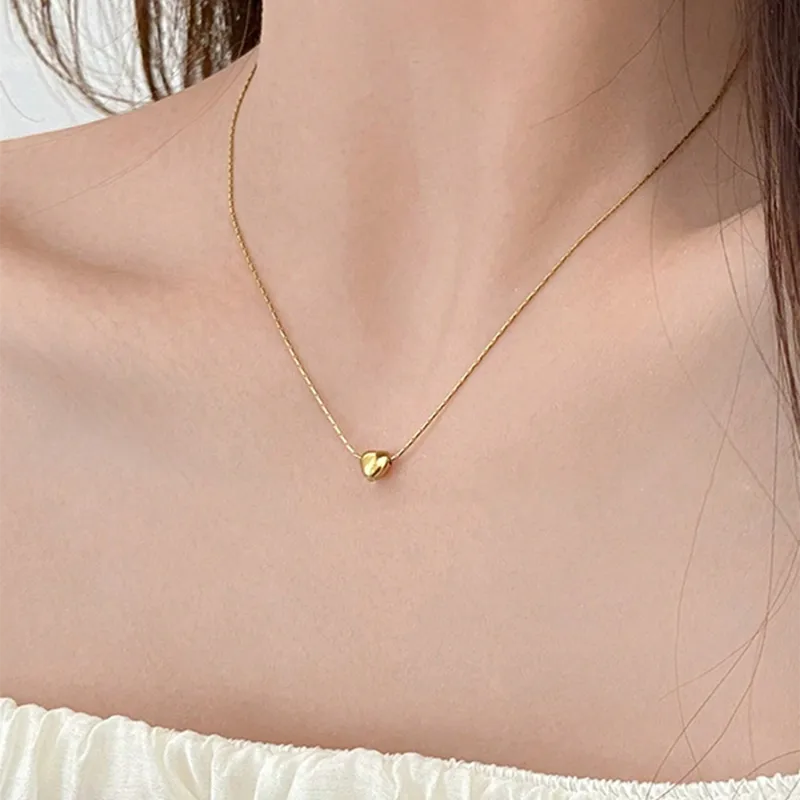 Minimal Soft Heart Necklace - 18k Gold Plated
