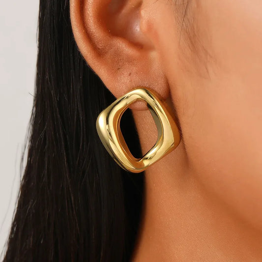 Square Retro Studs Earrings - 18K Gold Plated