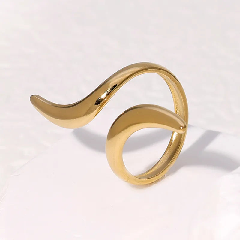 Cocktail Ring - 18k Gold Plated