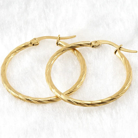 Elegant Twisted Hoop Earrings 3cm- 18K Gold Plated