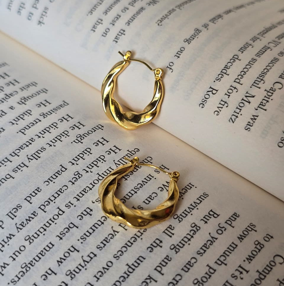 Twisted Gold Hoop Earrings - 18K Gold Plated